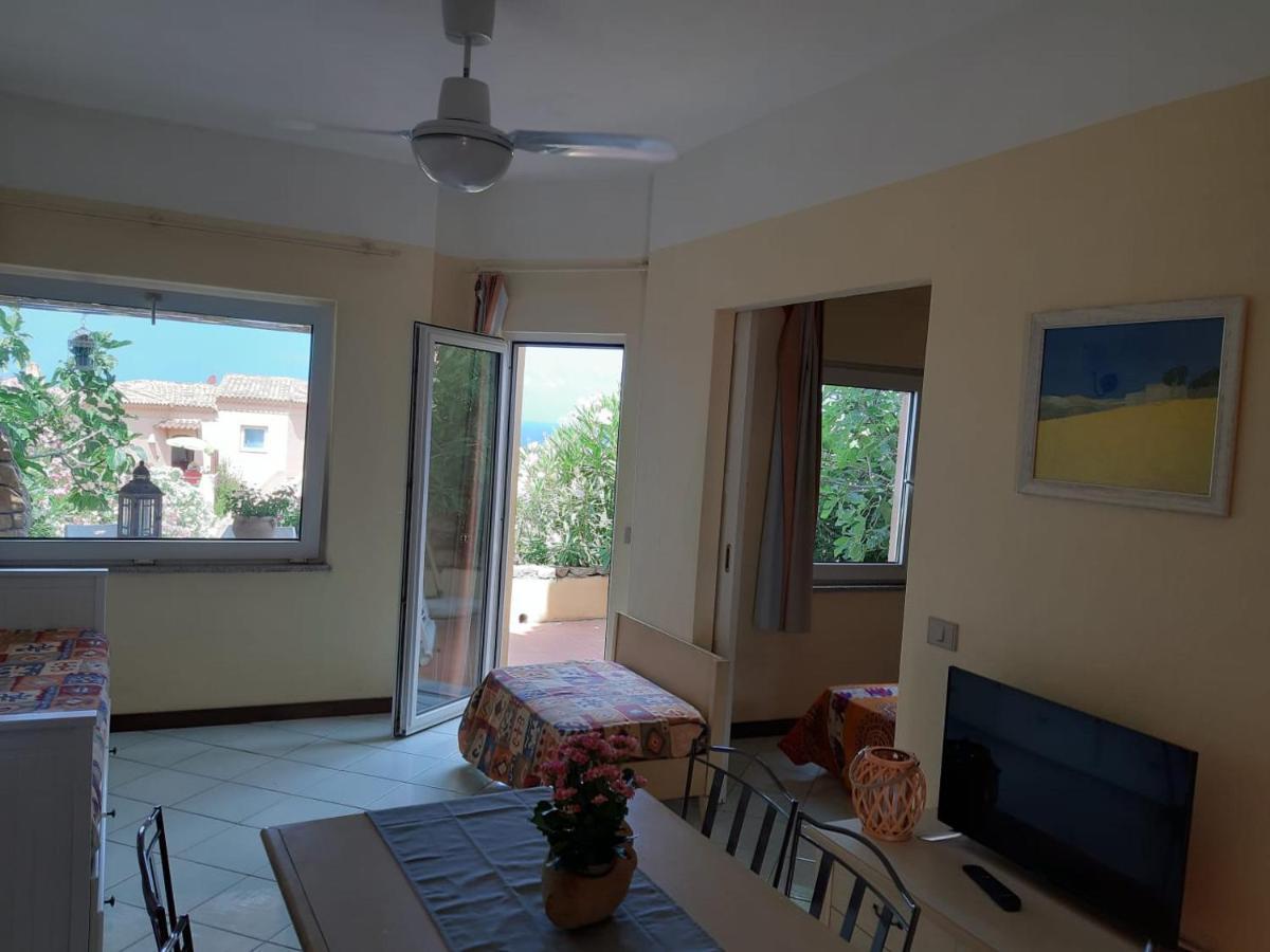 Appartamento Panoramico Calarossa Sardegna Isola Rossa Exteriör bild