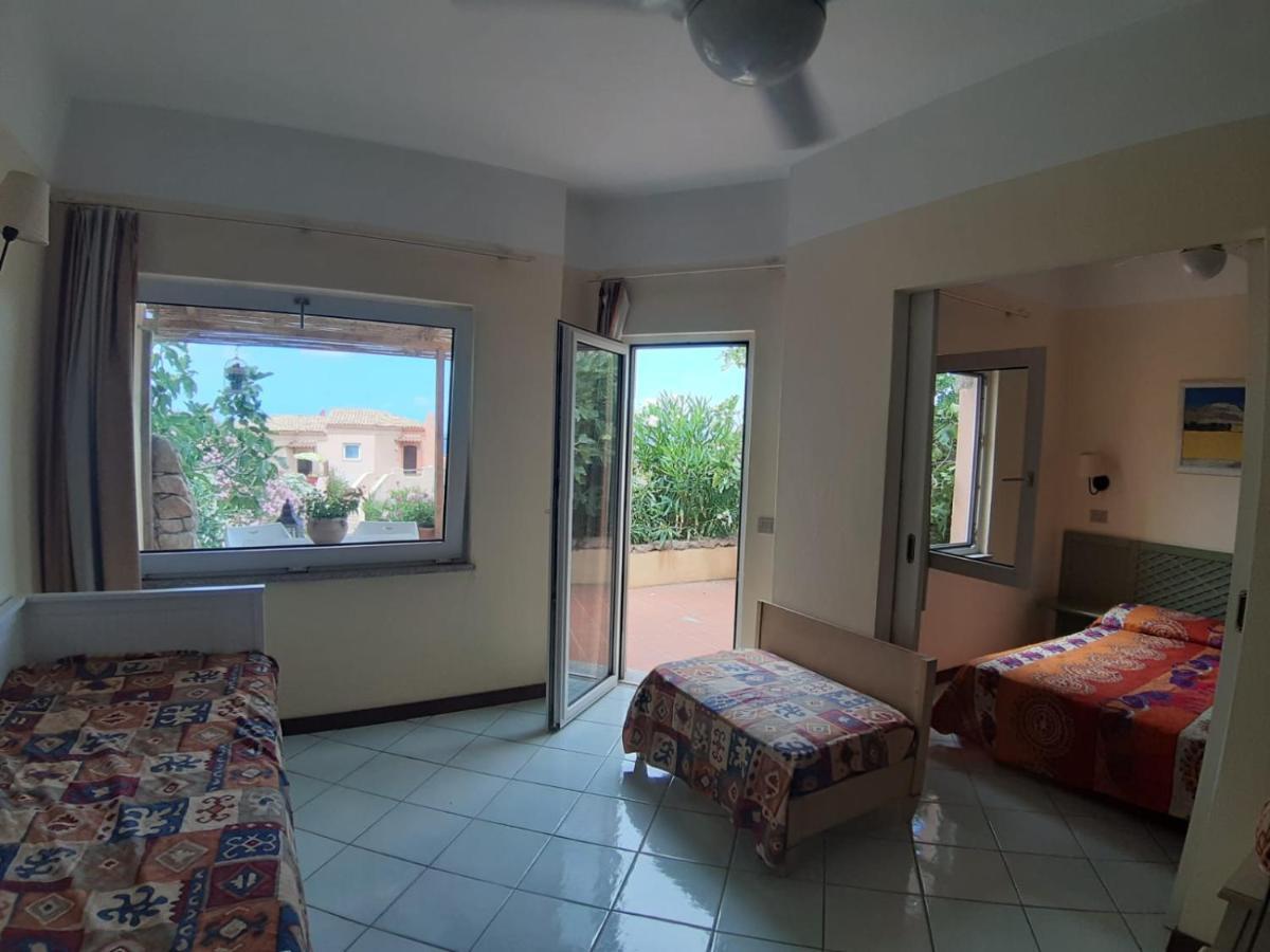 Appartamento Panoramico Calarossa Sardegna Isola Rossa Exteriör bild